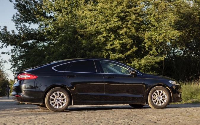 Ford Mondeo cena 54900 przebieg: 178600, rok produkcji 2015 z Wrocław małe 704